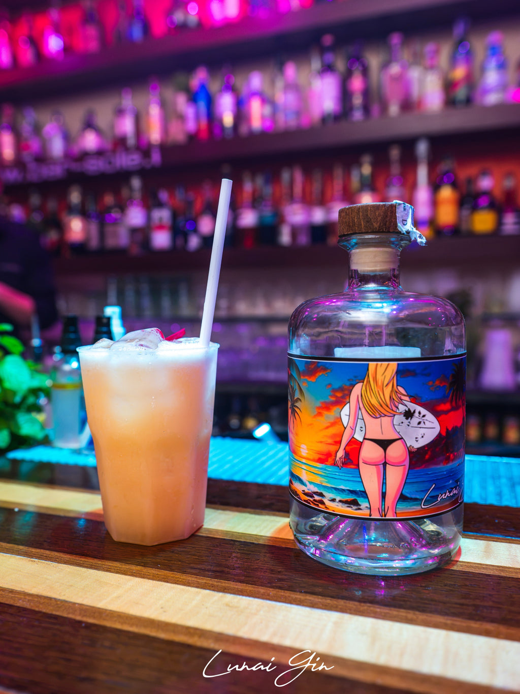 LUNAI GIN CON INFUSIONE DI PETALI DI ROSA