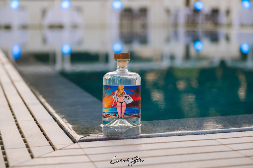 LUNAI GIN CON INFUSIONE DI PETALI DI ROSA