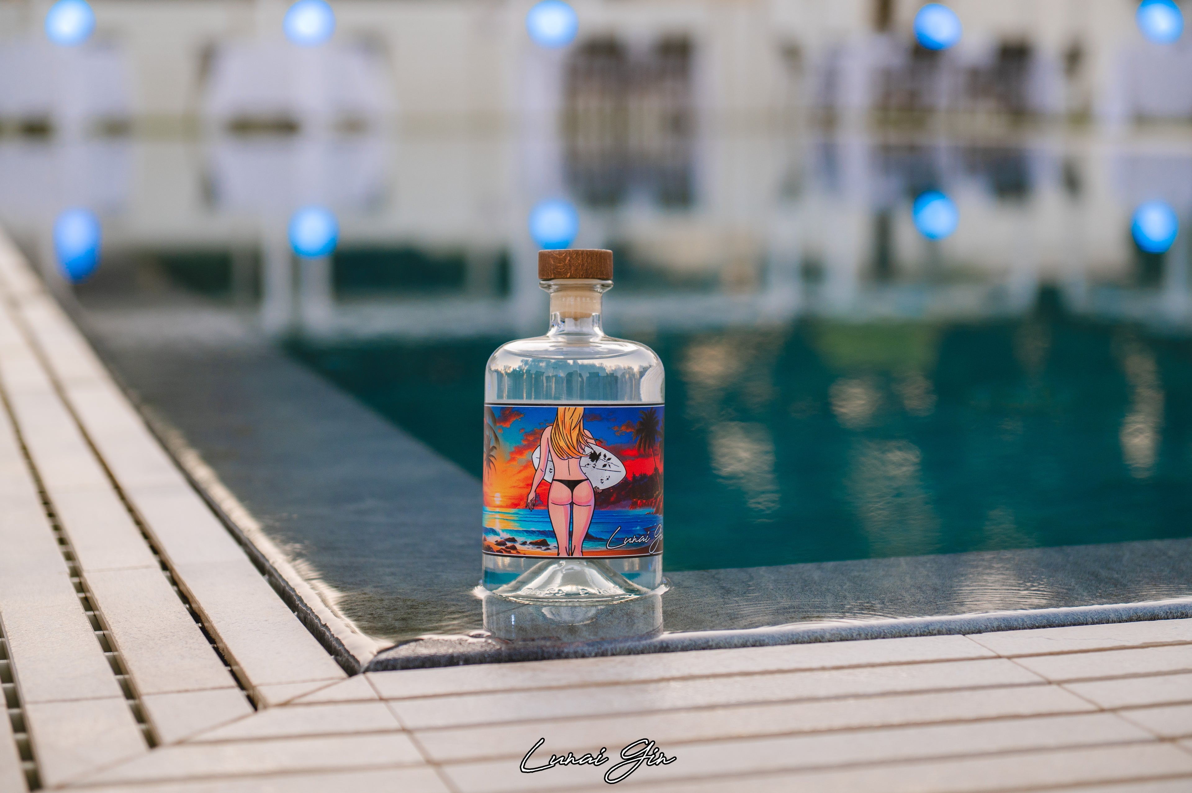 LUNAI GIN CON INFUSIONE DI PETALI DI ROSA